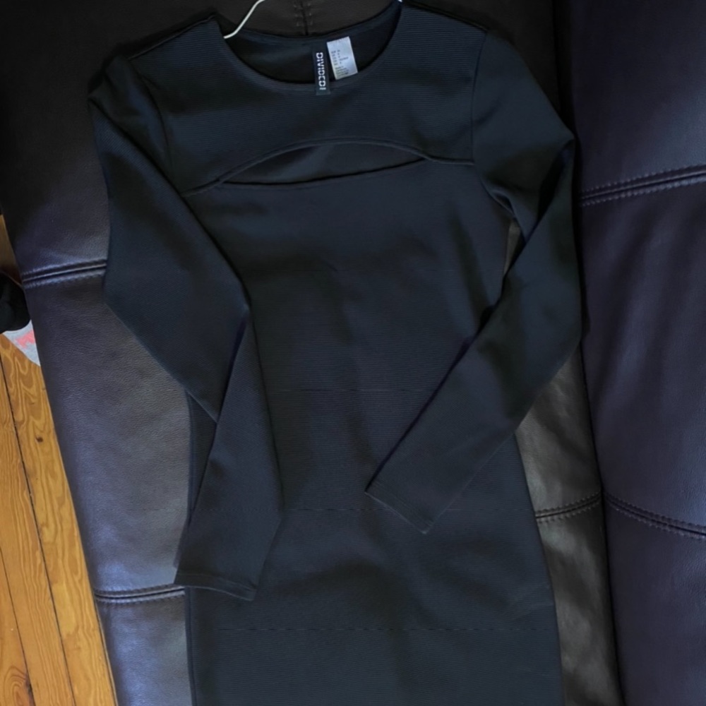 Black short tight dress size 4